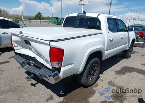 2017 Toyota Tacoma Sr5 V6 z USA, uszkodzony, nr VIN 3TMCZ5AN3HM085600